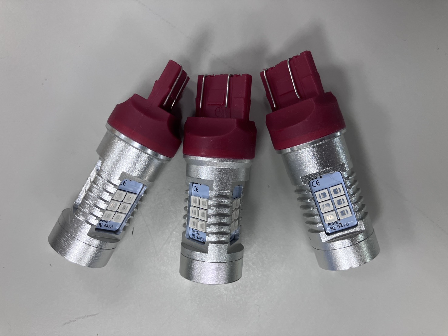 【年終出清】T20 7443 21晶 2835 SMD LED 魚眼 紅光煞車燈 保固七天 (三顆合售)