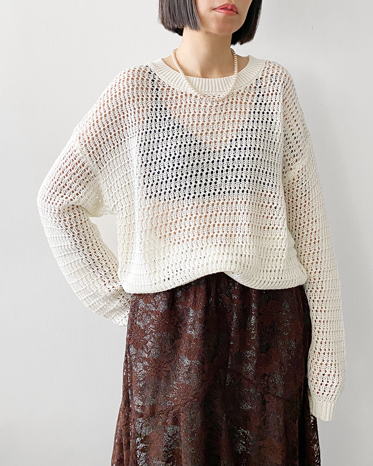 MFT- 2858 鏤空勾織上衣