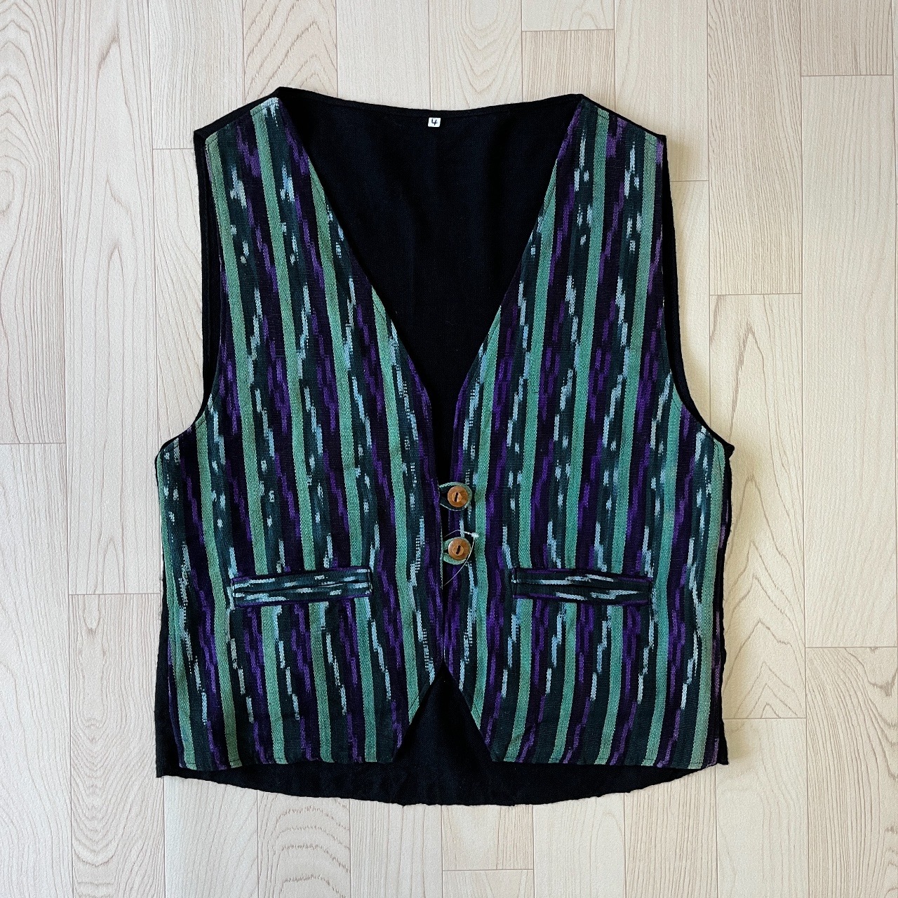 綠色條紋針織馬甲