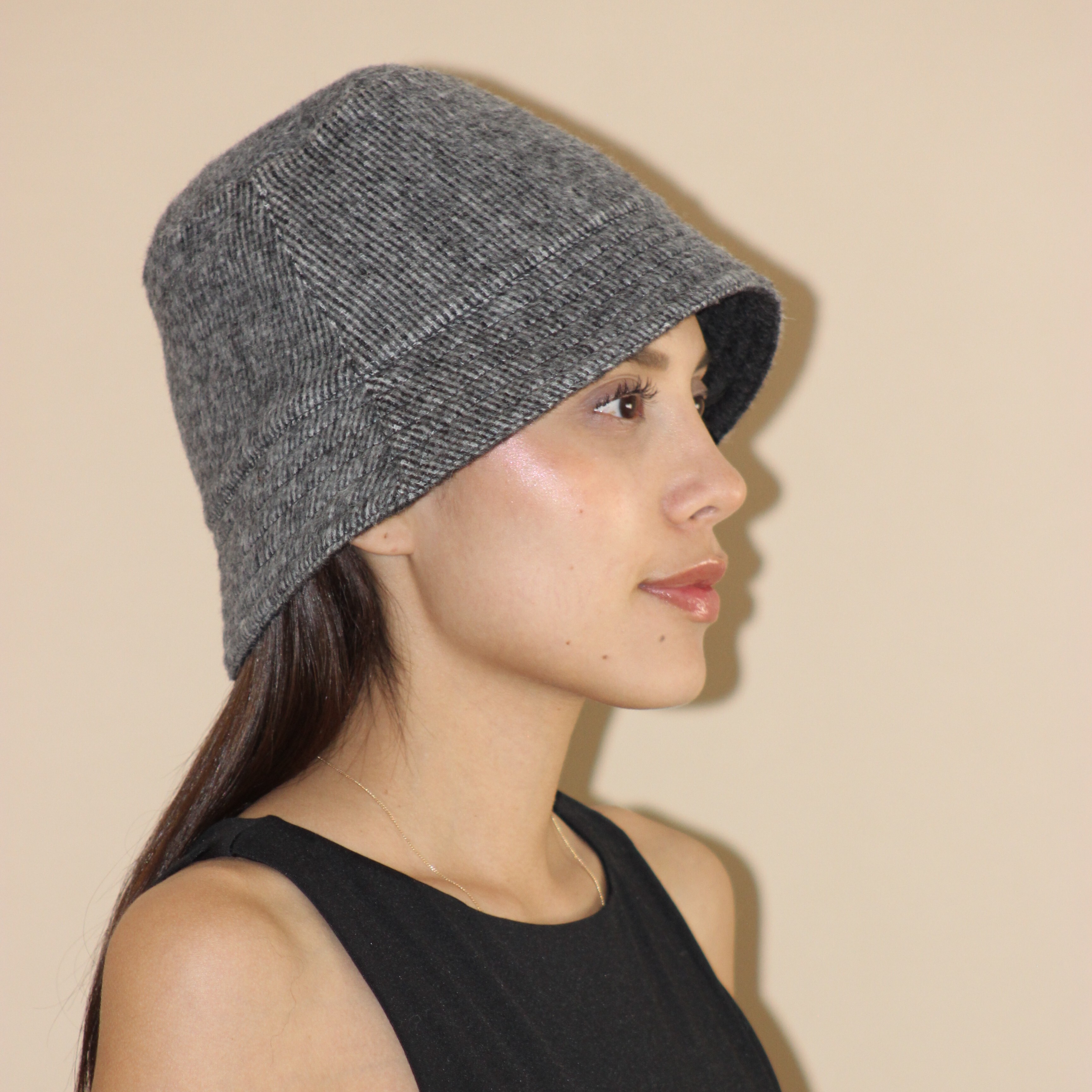 羊駝毛氈雙面漁夫帽｜線條灰/黑｜秘魯