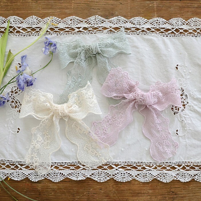 FLO 蕾絲緞帶髮夾 3色