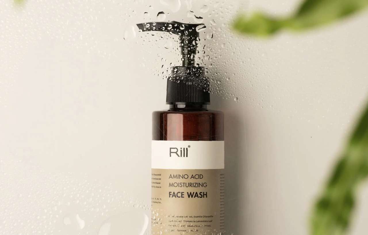 臉泛紅保養品推薦＿Rill 胺基酸洗面乳