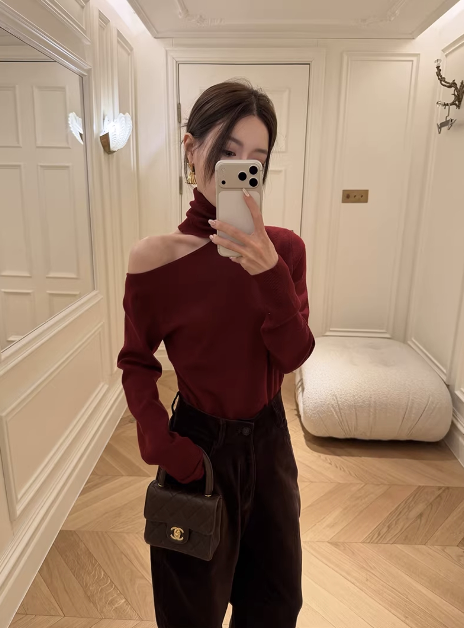 歐美女子單邊露肩造型高領長袖上衣-F / 3色 (Elegant & Love)