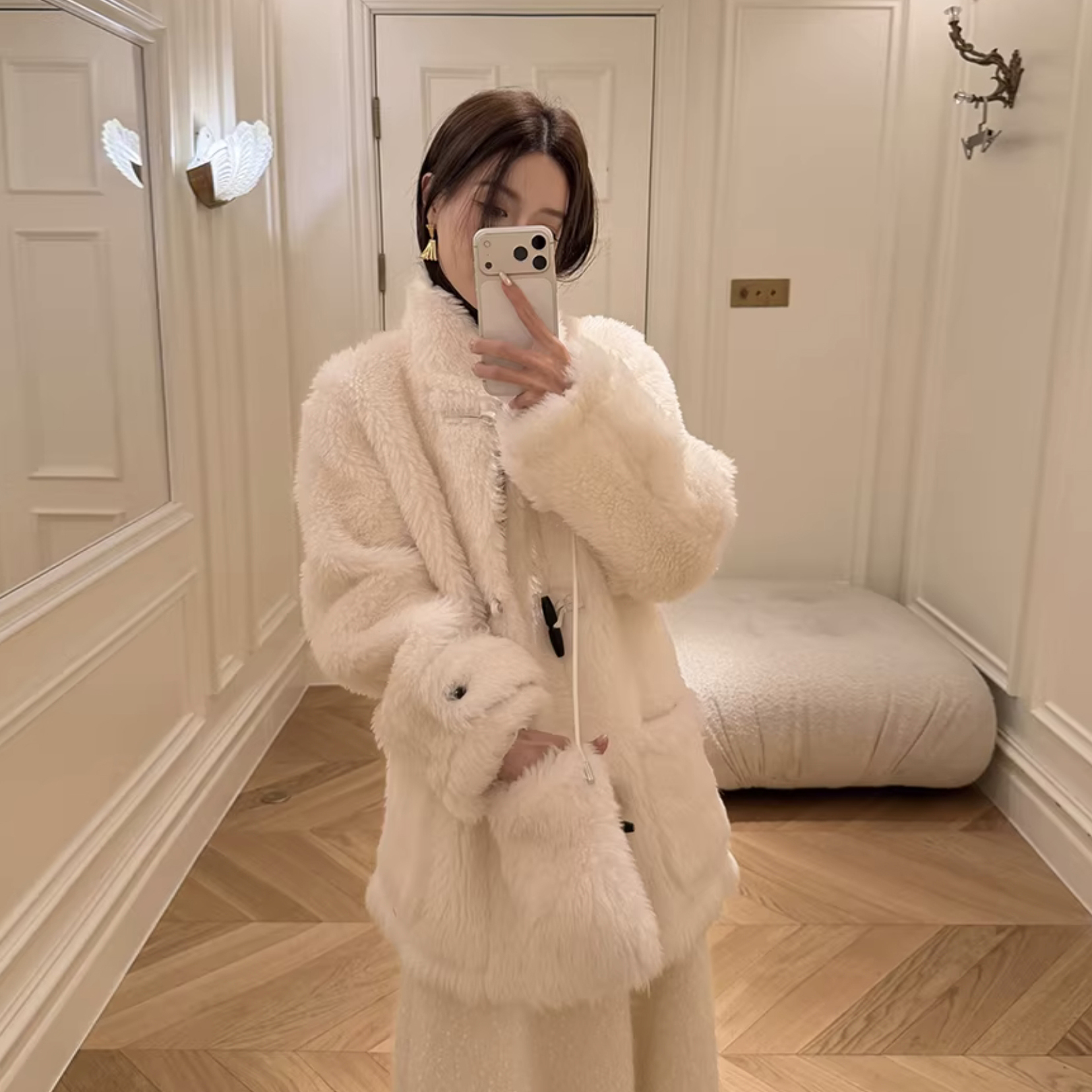 可愛毛毛北極熊翻領皮草外套+包包SET-F (Elegant & Love)