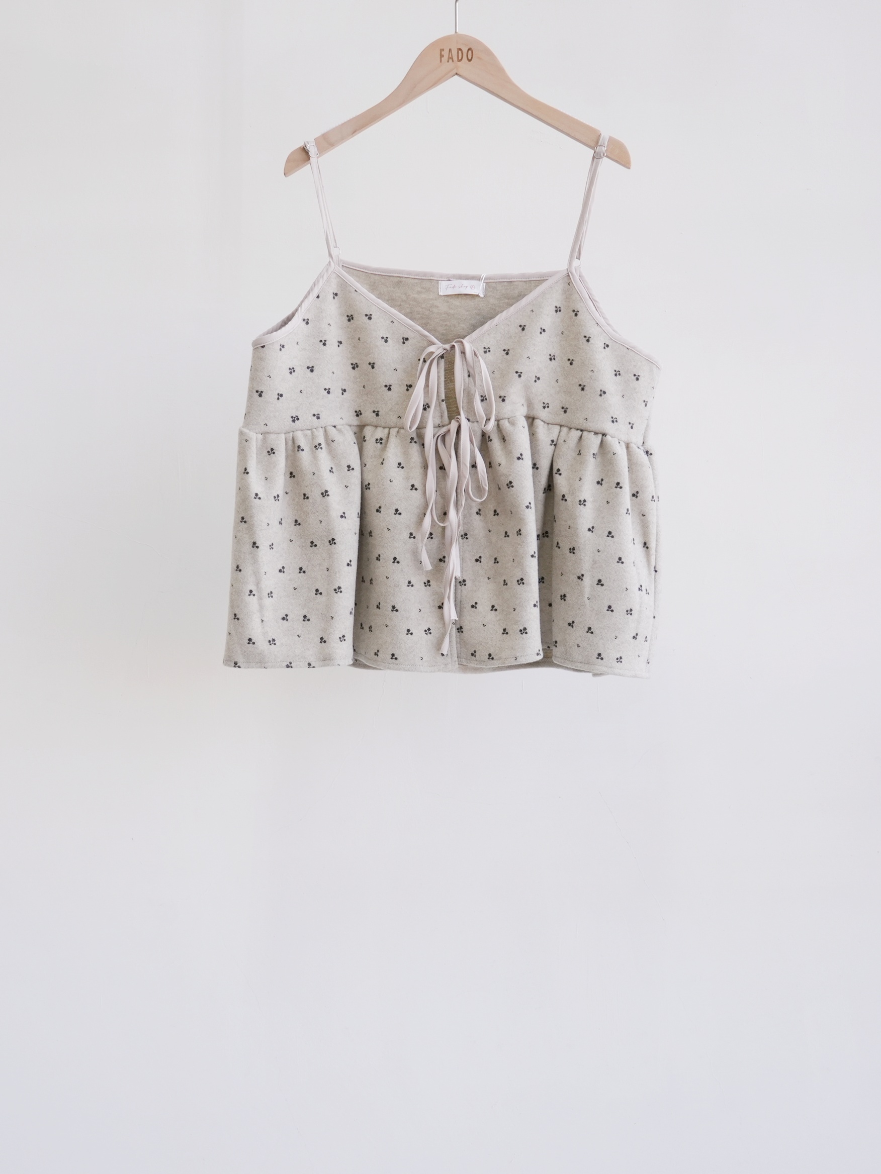 法朵Fado shop｜印小花❀.ೃ࿔毛呢料吊帶背心 1904006 三色