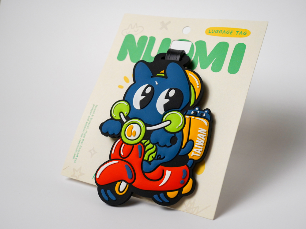 Nuomi｜行李吊牌｜貓老闆好機車