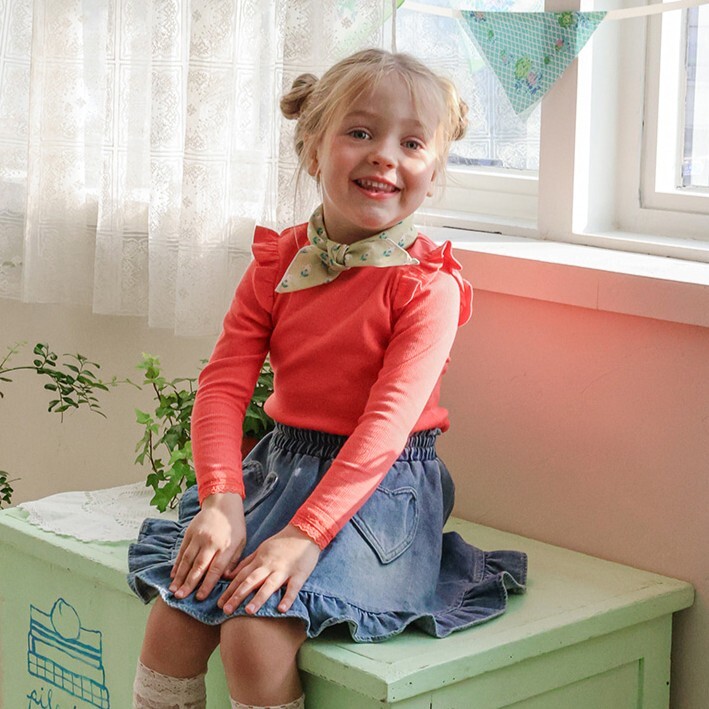 90-140 荷葉蕾絲袖上衣 5色