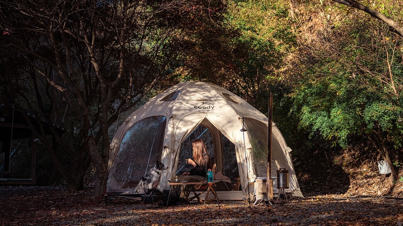 秋天尾聲 在 Aurora 充氣帳裡 和狗狗一起度過的珍貴時光