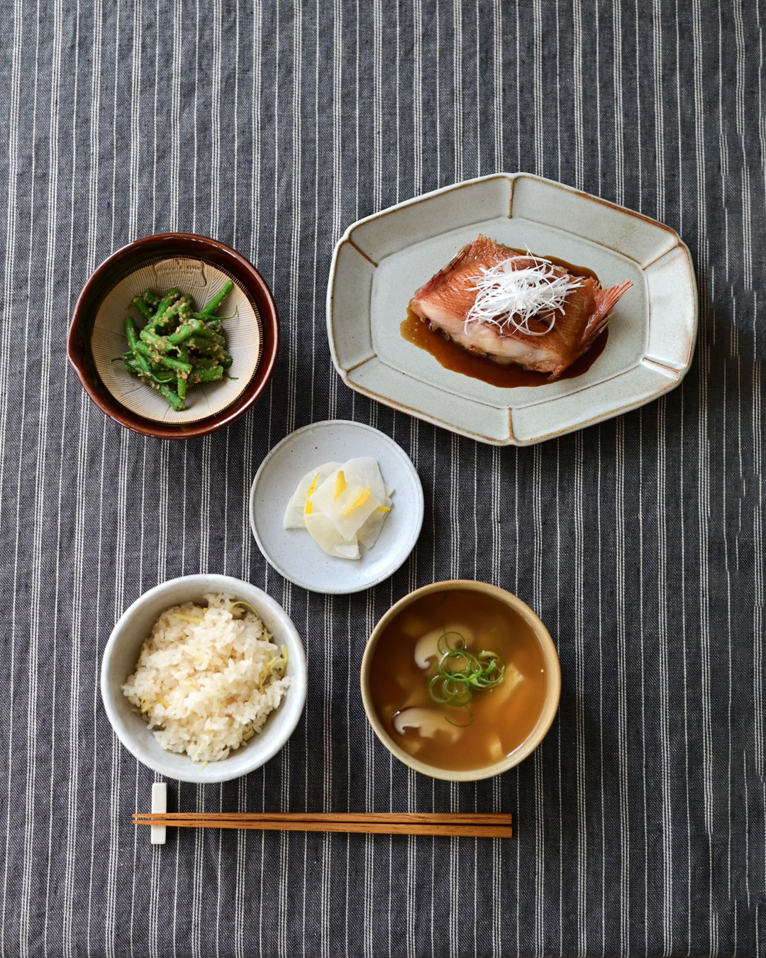 Lentus 六角長碟 胚米白｜studio m'