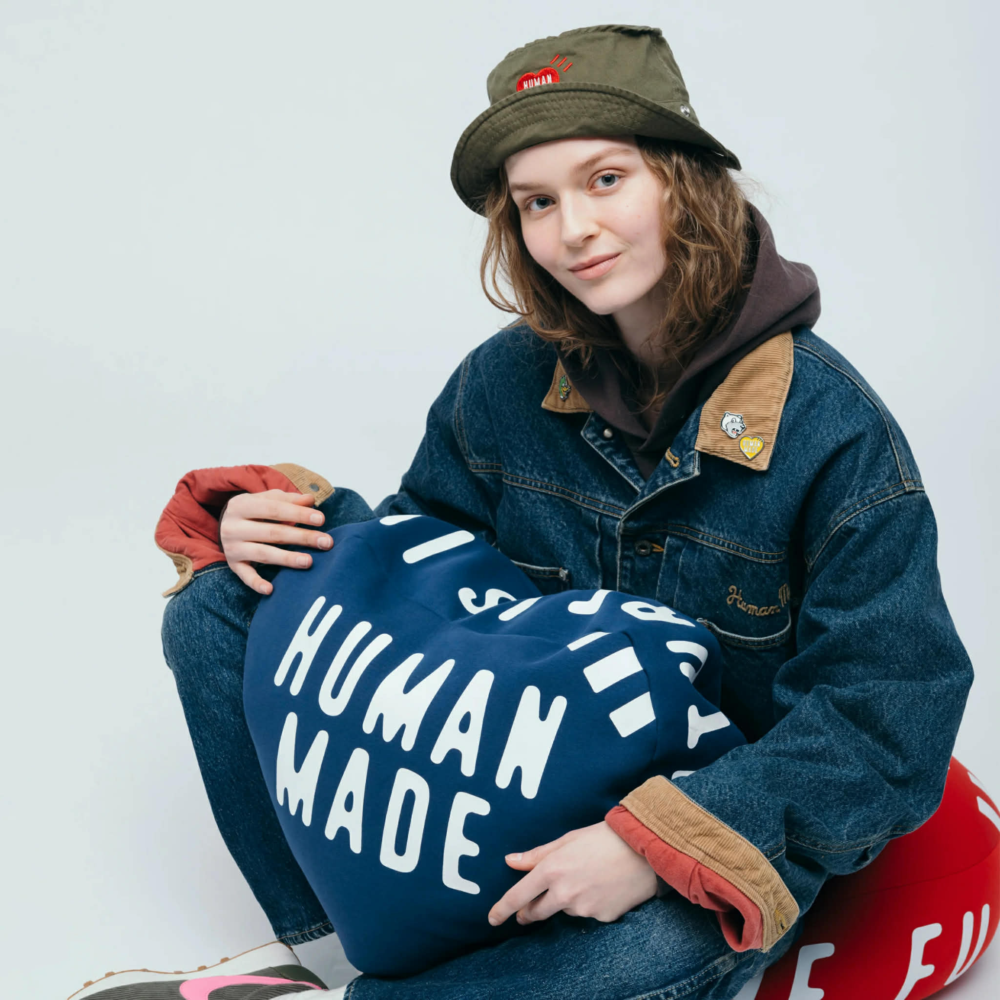 クッション・座布団 HUMAN MADE HEART BEADS CUSHION Human Made Men's Heart Beads Cushion in Red Human Made