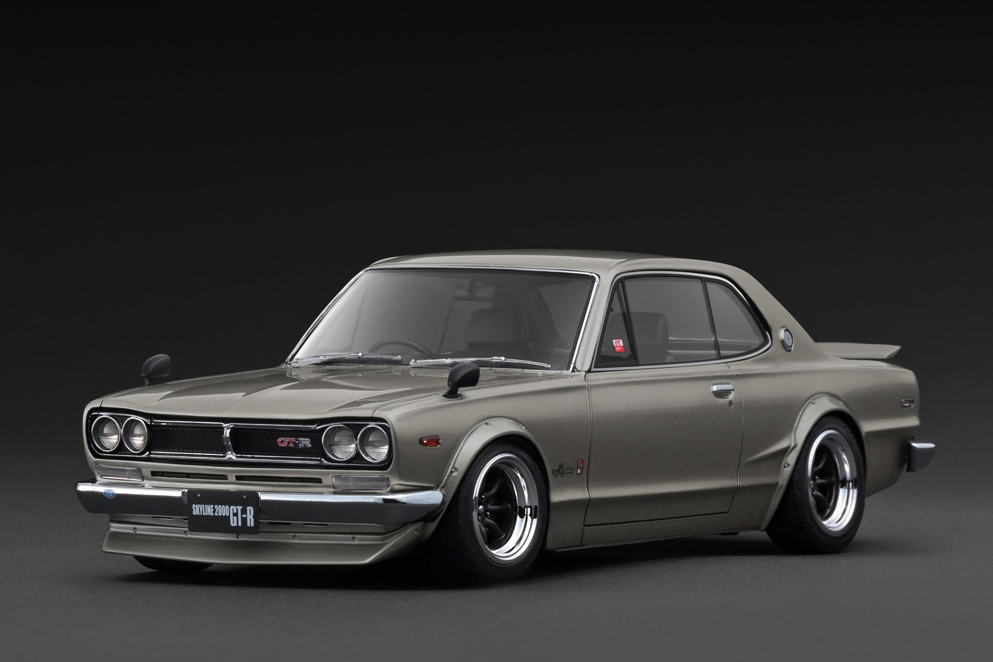 預訂 (訂金$300) (預訂價$2214) :1/18 IG Nissan Skyline 2000 GT-R (KPGC10) Dark Silver (IG4032)