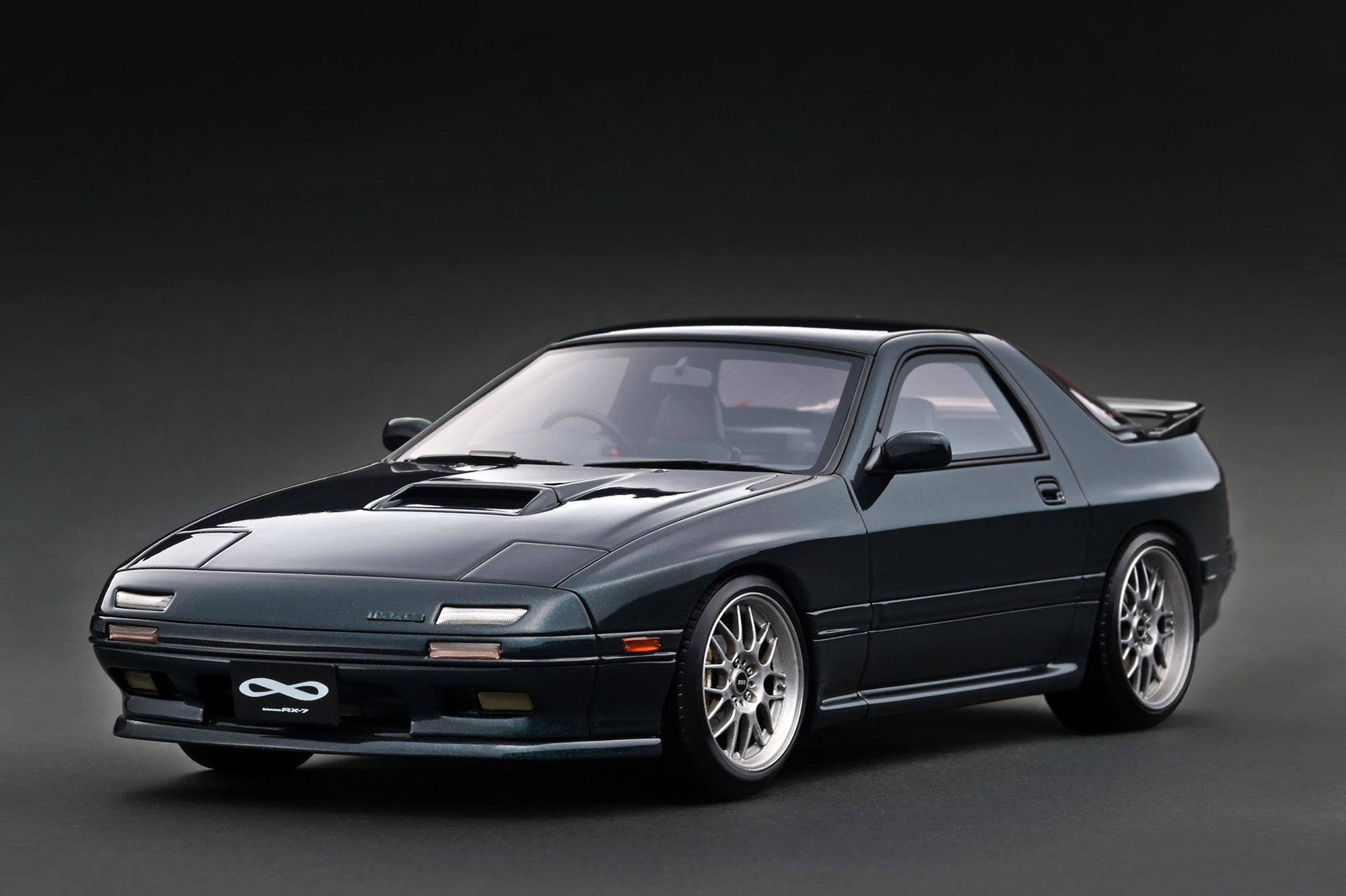 預訂 (訂金$300) (預訂價$2214) :1/18 IG Mazda Savanna RX-7 Infini (FC3S) Green (IG4091)