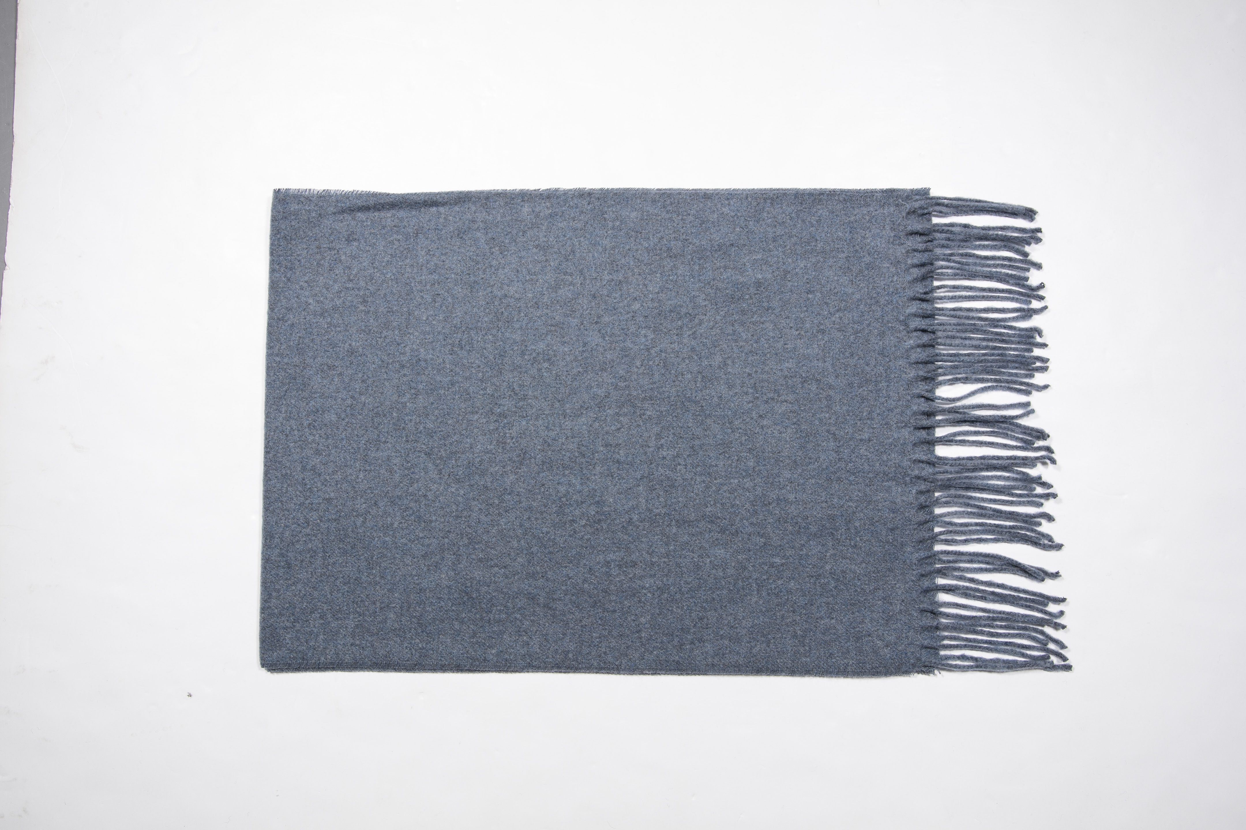 V. FRAAS - Unisex's Cashmink SOLID SCARF 30X180CM