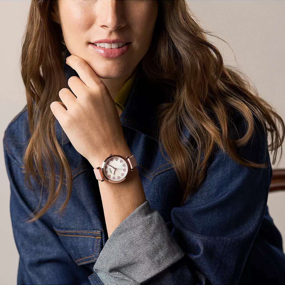 Tillie 甜美愛心女錶 粉紅色真皮錶帶 36MM BQW8038