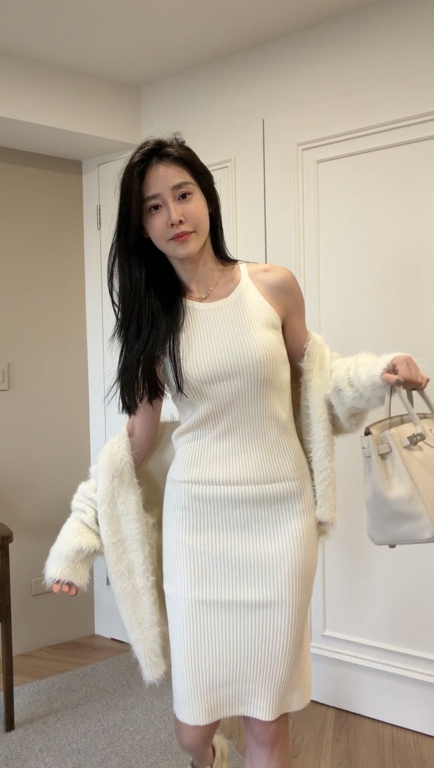 【少量現貨】削肩針織洋裝