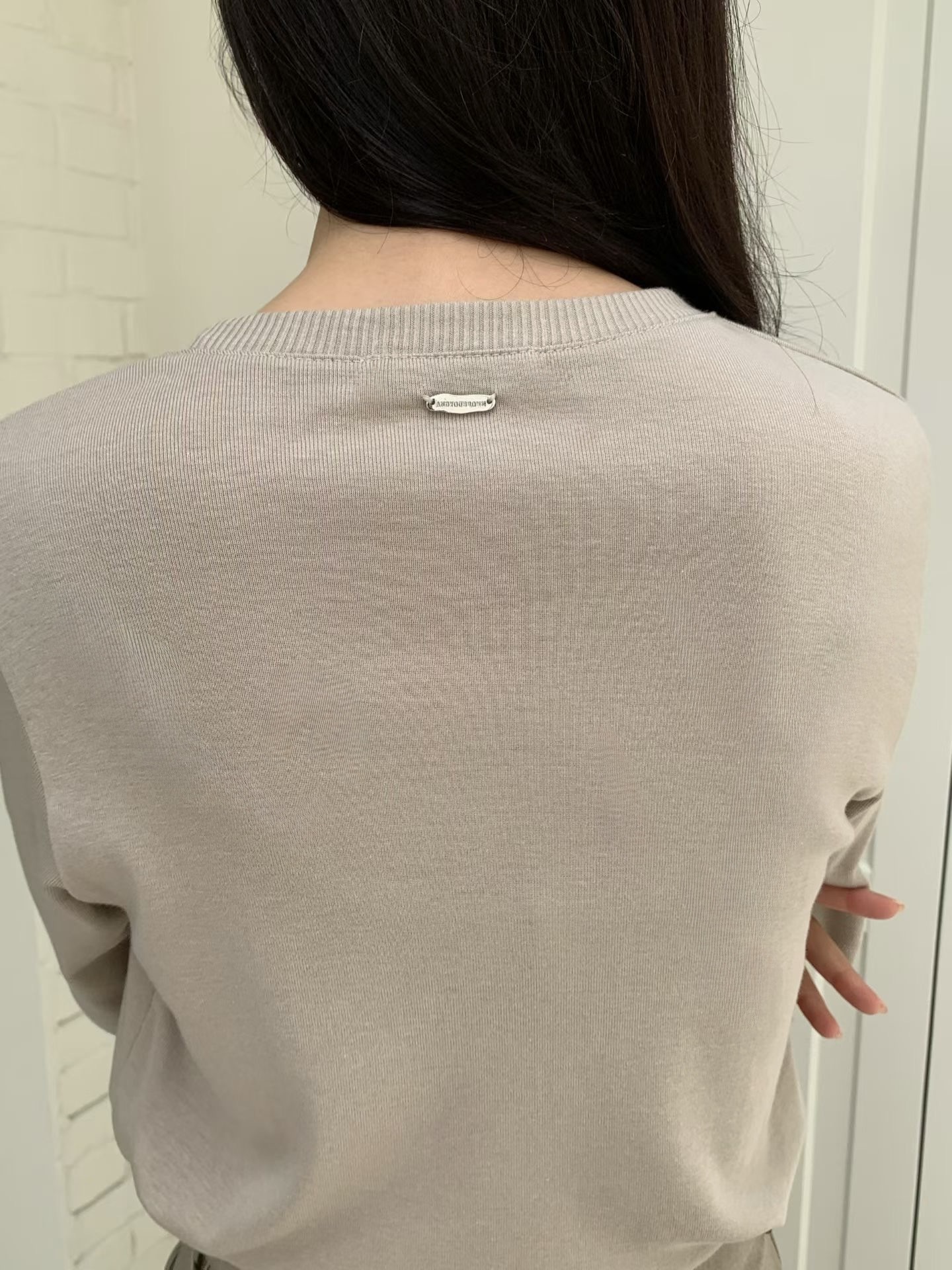 #228N554 法式慕絲 小吊牌天絲棉中袖上衣