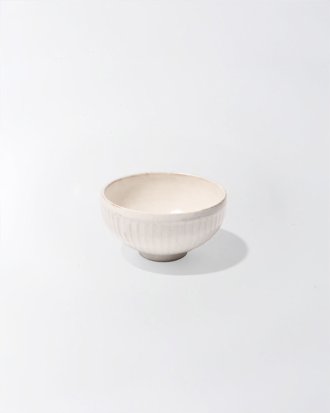 Solum 刻紋圓碗 S 粉引｜studio m'