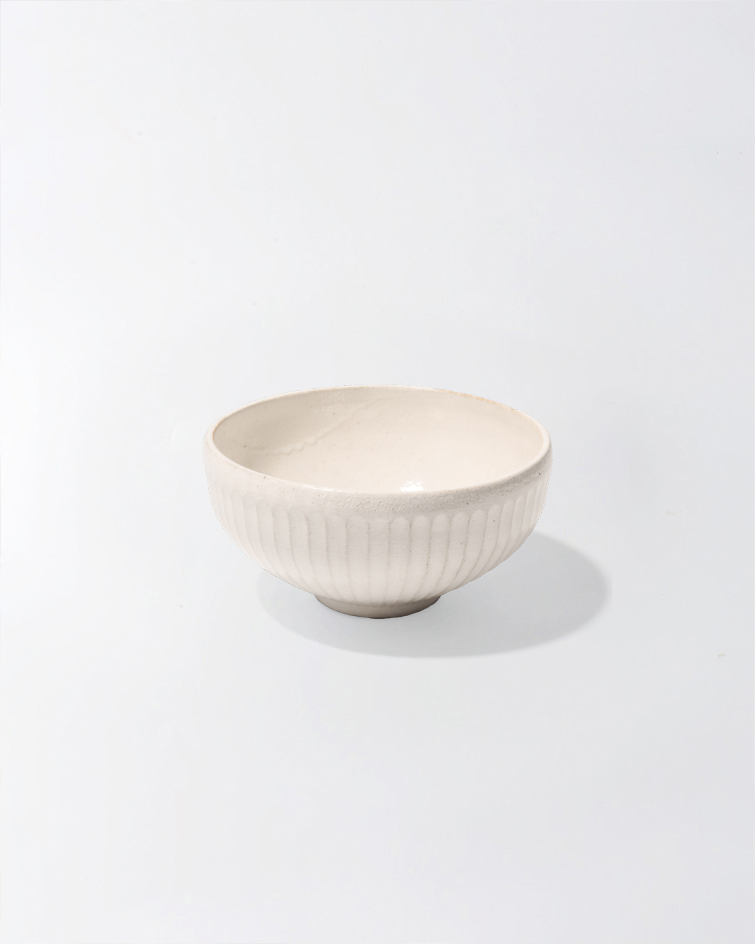 Solum 刻紋圓碗 L 粉引｜studio m'