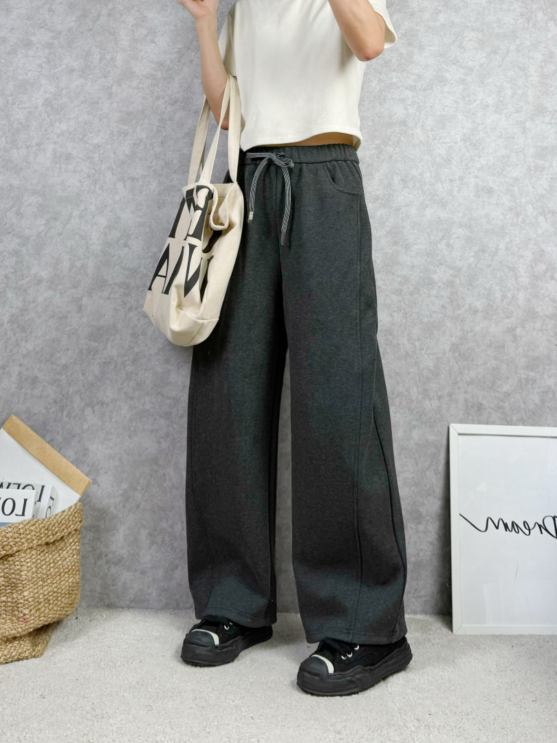 時尚寒流救星｜挺布內抓絨彎刀寬褲