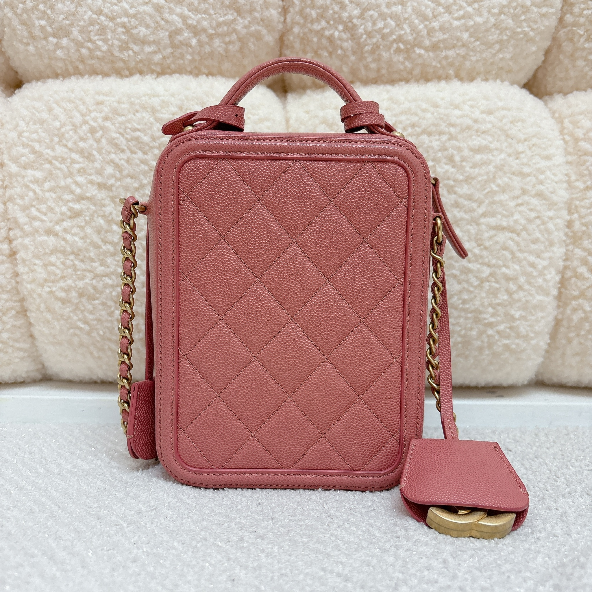 Chanel Filigree Vanity Case - Pink / Ghw