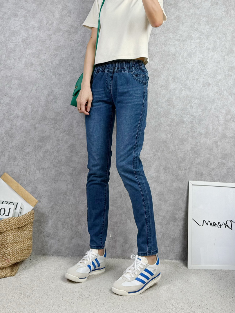 日常不費力的好感修身丹寧休閒褲