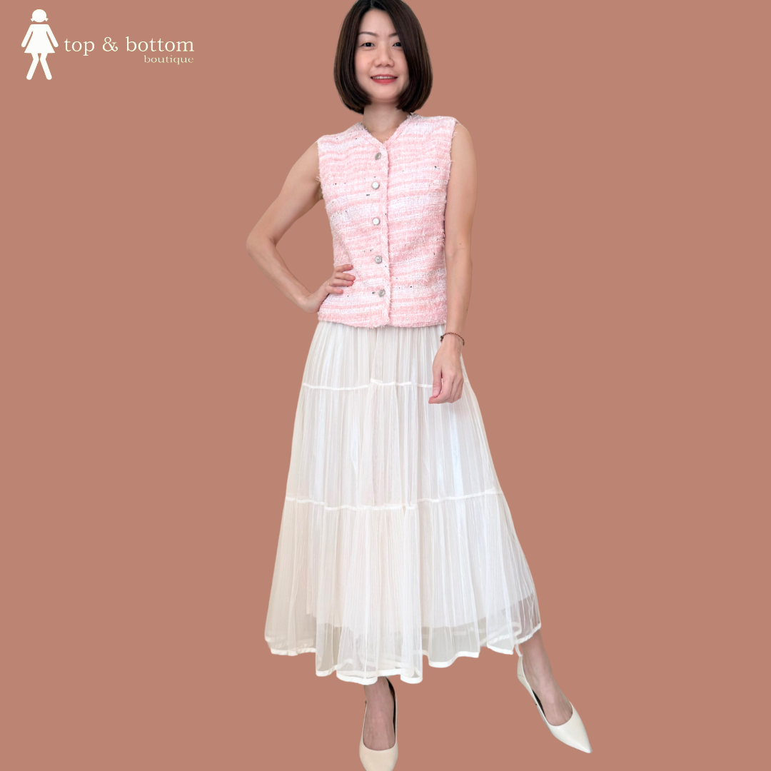 SLEEVELESS TWEED BUTTON BLOUSE