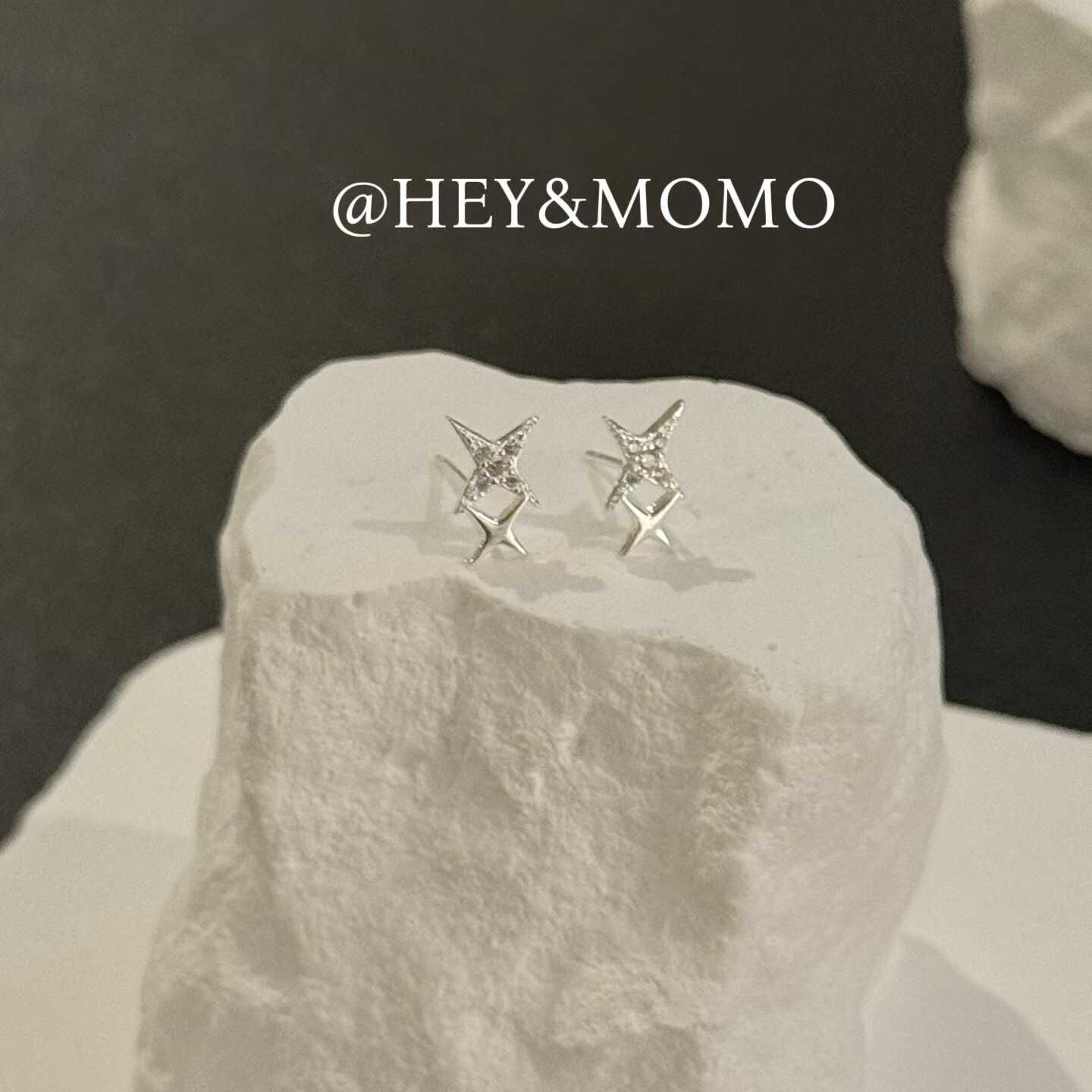 HM5417 ⚪️925 銀 閃爍芒星嵌鑽耳環