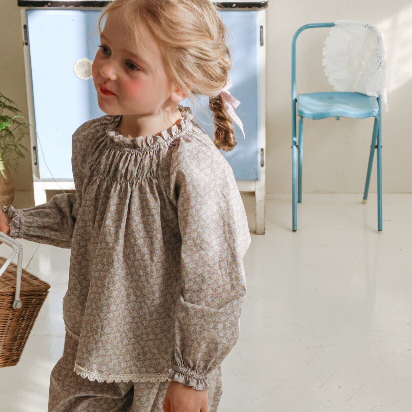 90-140 蕾絲邊花紋娃娃上衣 2色