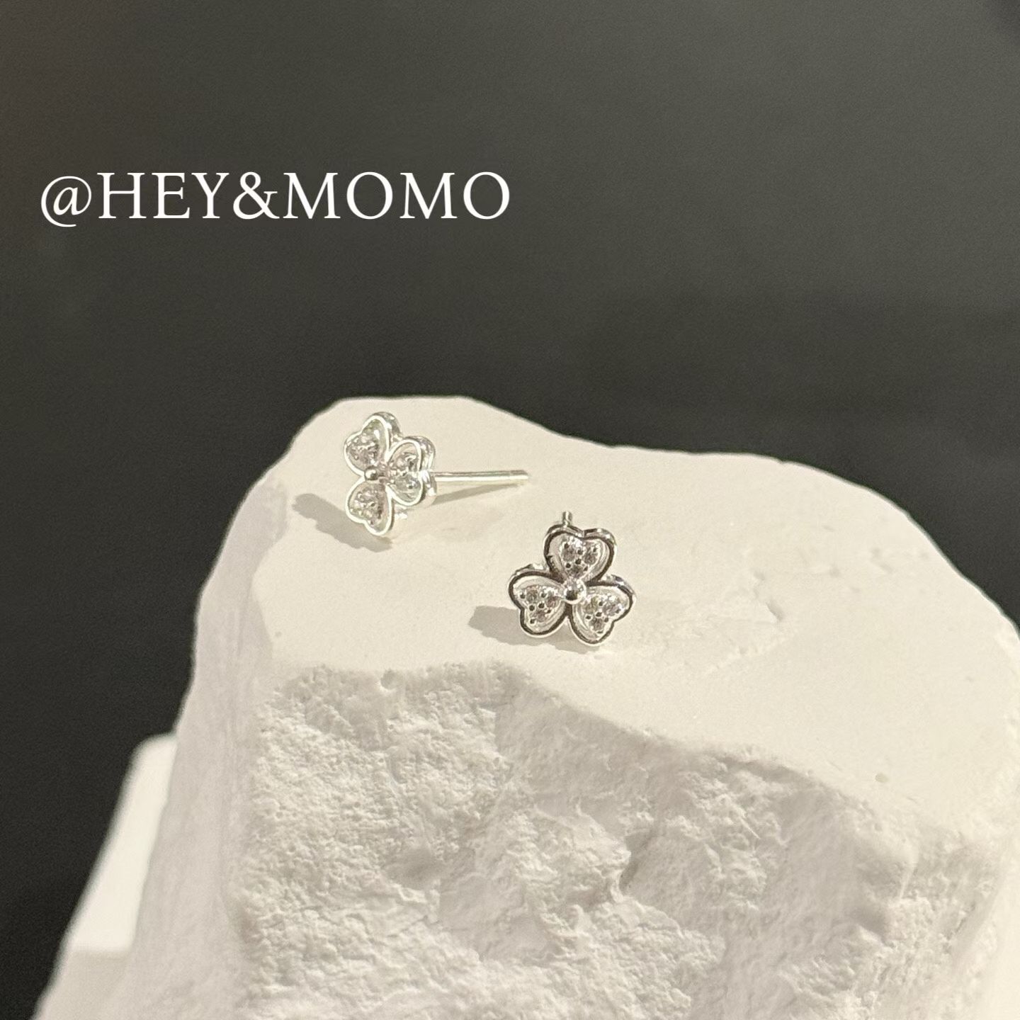 HM5428 ⚪️925 銀 3葉草鋯石亮鑽耳環