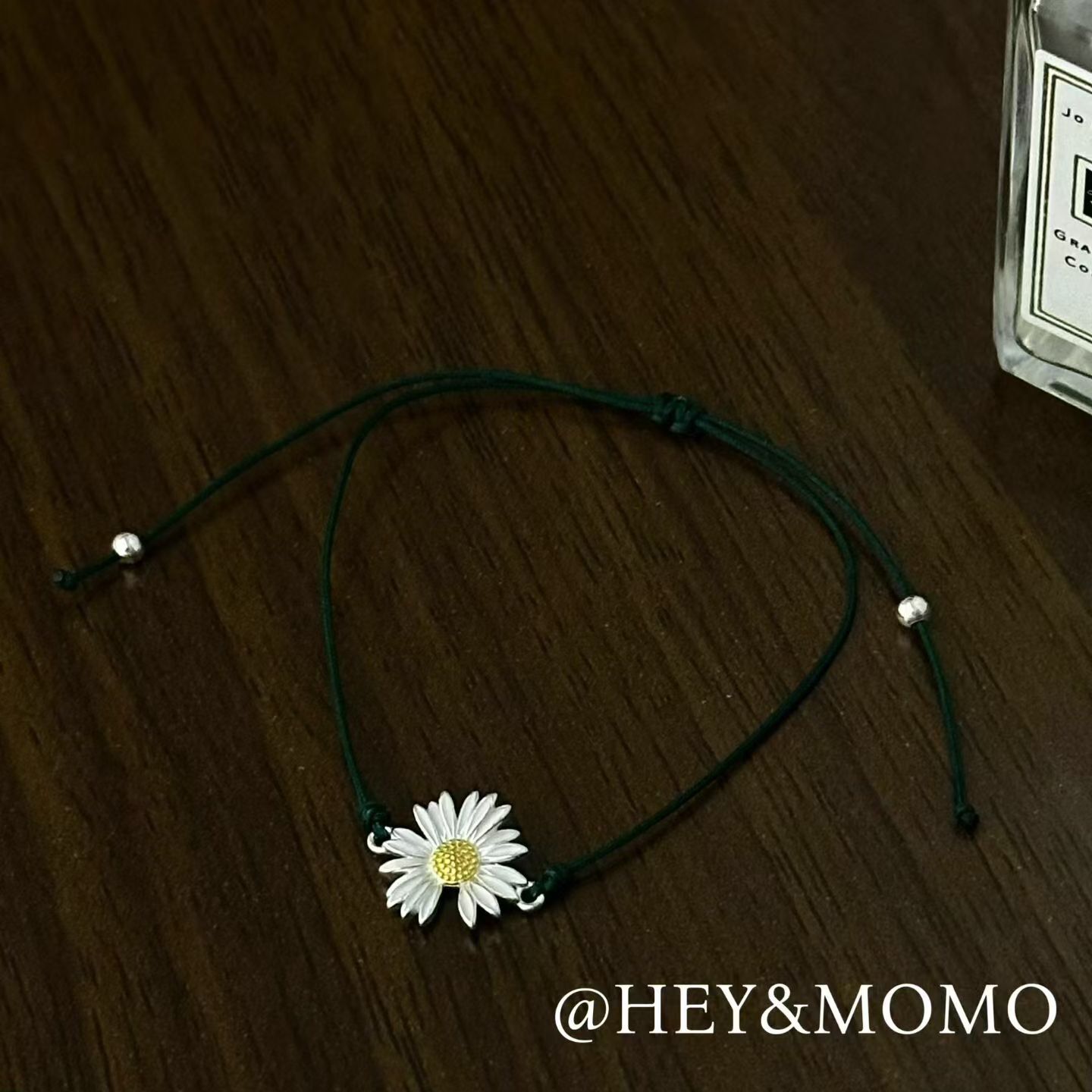 HM5431 ⚪️925 銀 復古墨綠抽拉雛菊手鍊