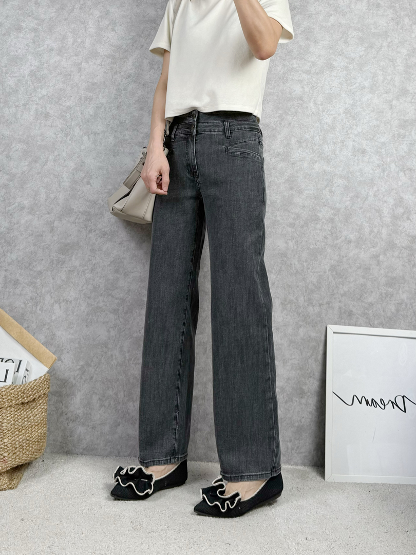 早春碳黑時尚｜剛剛好修飾的小直筒牛仔寬褲 ⚡搶手貨⚡