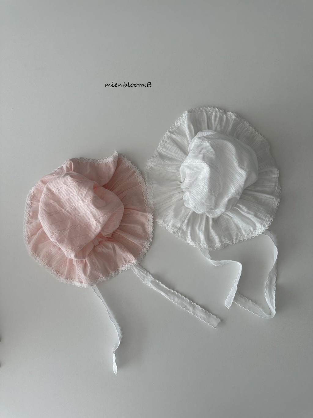 正韓春 Mien 兩色典雅甜美蕾絲帽