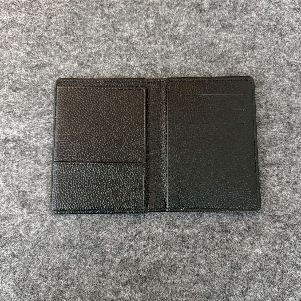 TAKASHI MURAKAMI x CASETiFY PASSPORT HOLDER 香港展場限定