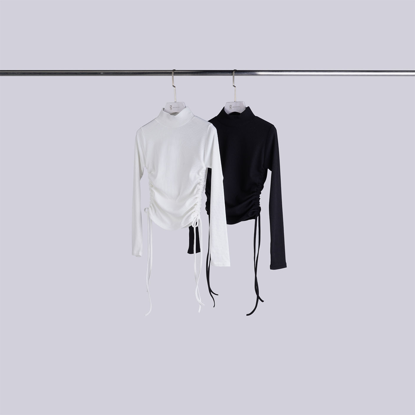 綁帶抽繩壓紋立領上衣 | 2色