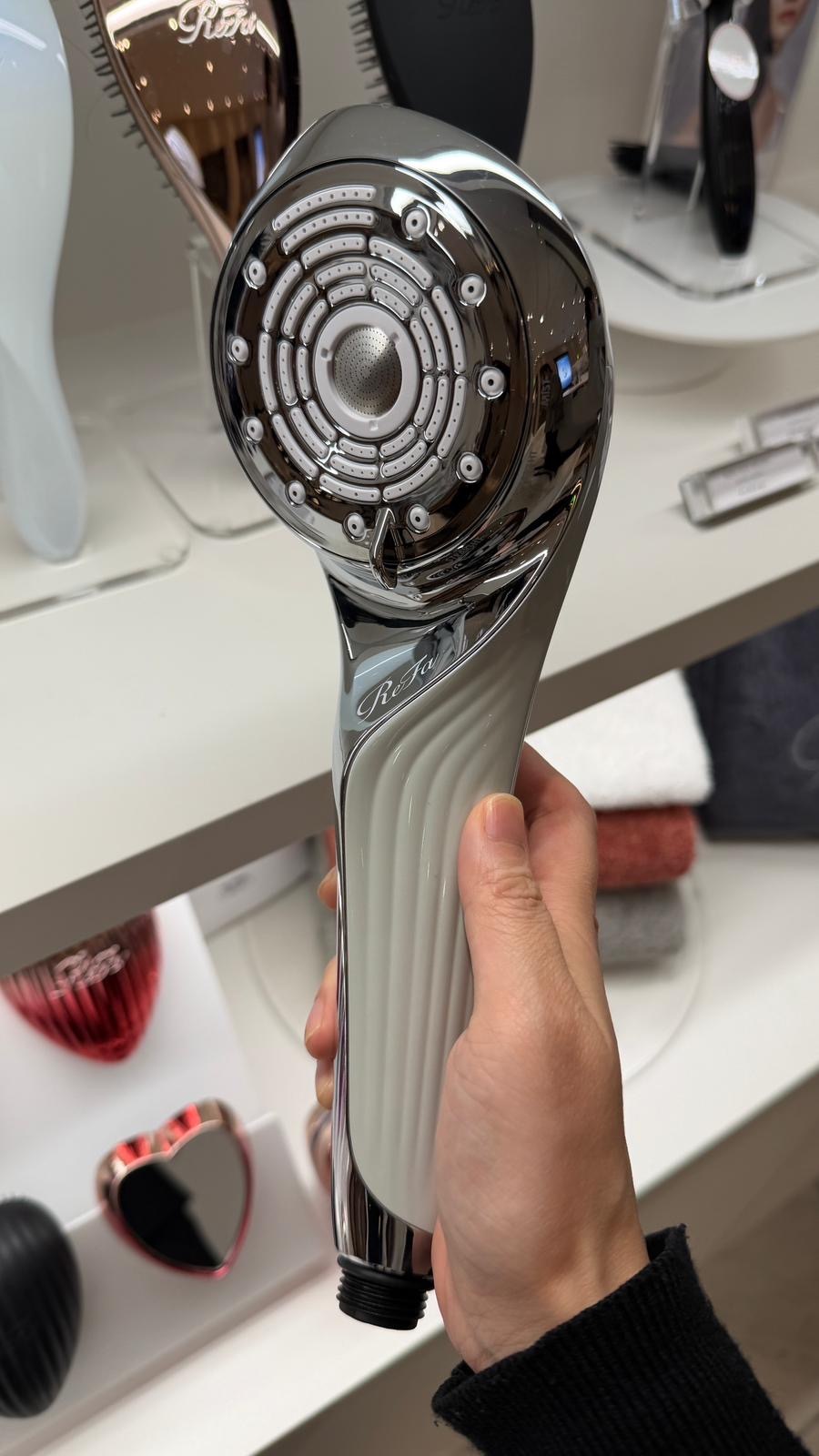 ReFa 微細氣泡花灑 可截水模式