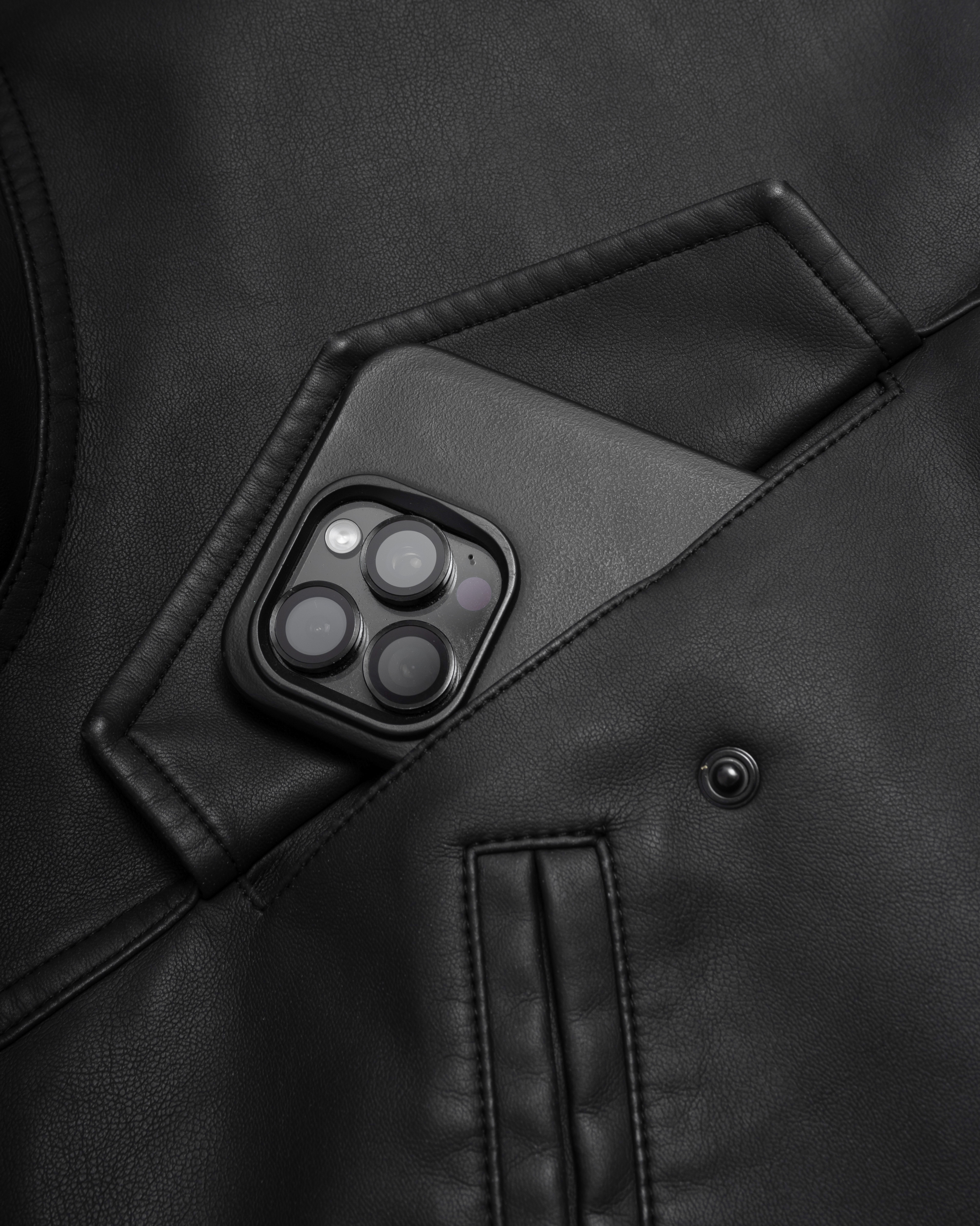 PERSEVERE OVERSIZED LEATHER JACKET