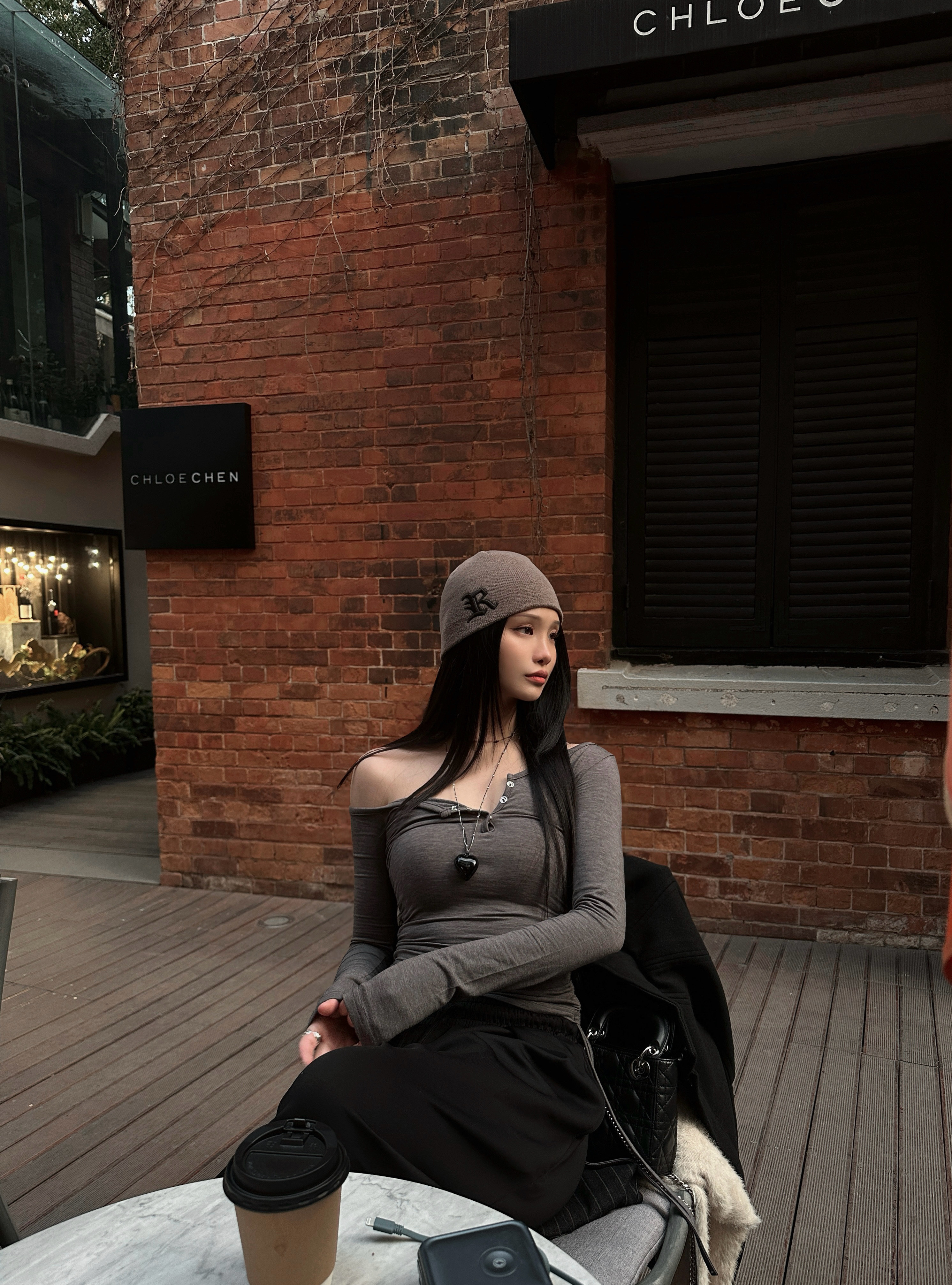 【現貨】Y11 After rain 斜肩抽繩Tee (深灰)