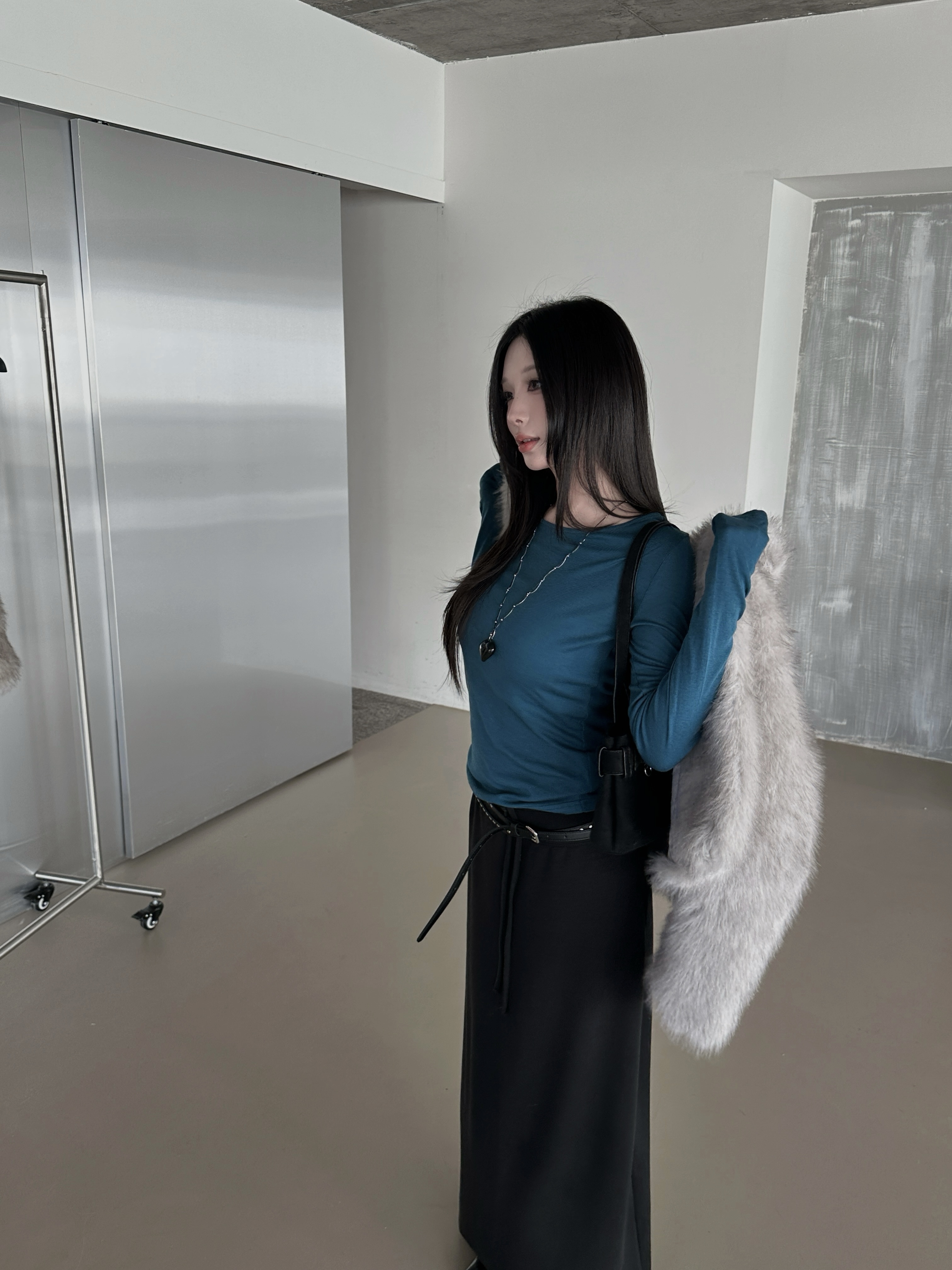 Y02 柔霧感 調色盤打底上衣 (孔雀藍)