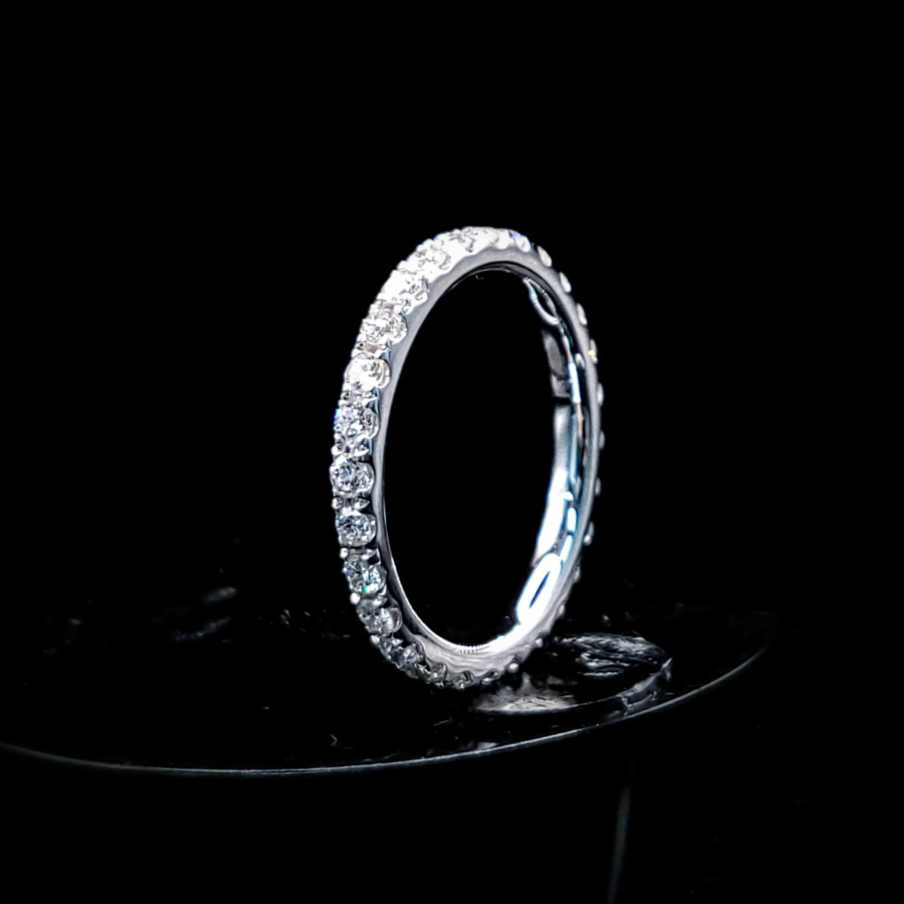 全新18K白金61份多鑽石全圈戒指