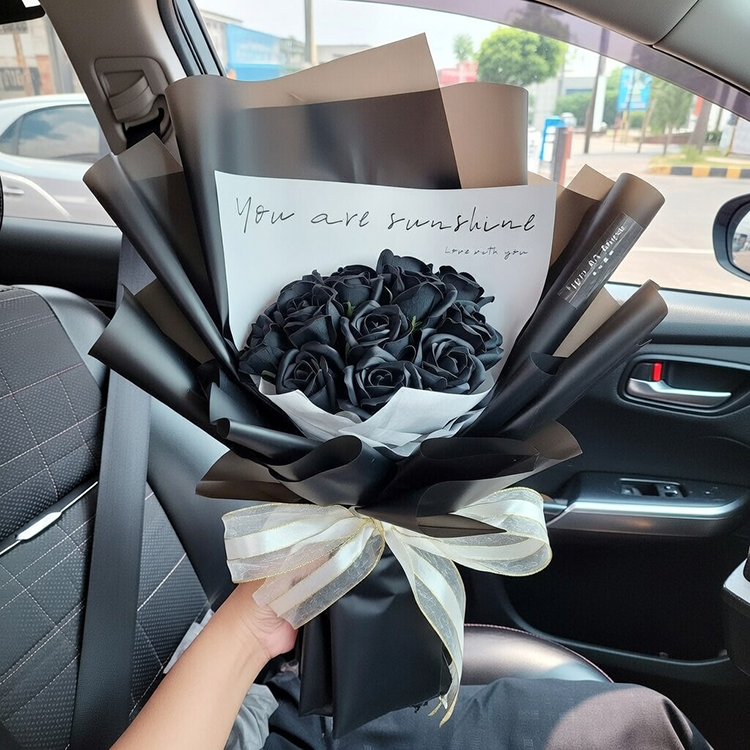 黑色玫瑰香皂花束