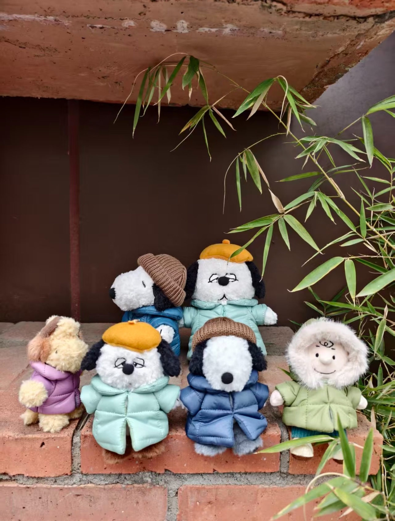 【 現貨｜預購 】Shand Moo 冬季羽絨服 史努比 歐拉夫 查理 糊塗塔客 限量公仔娃娃