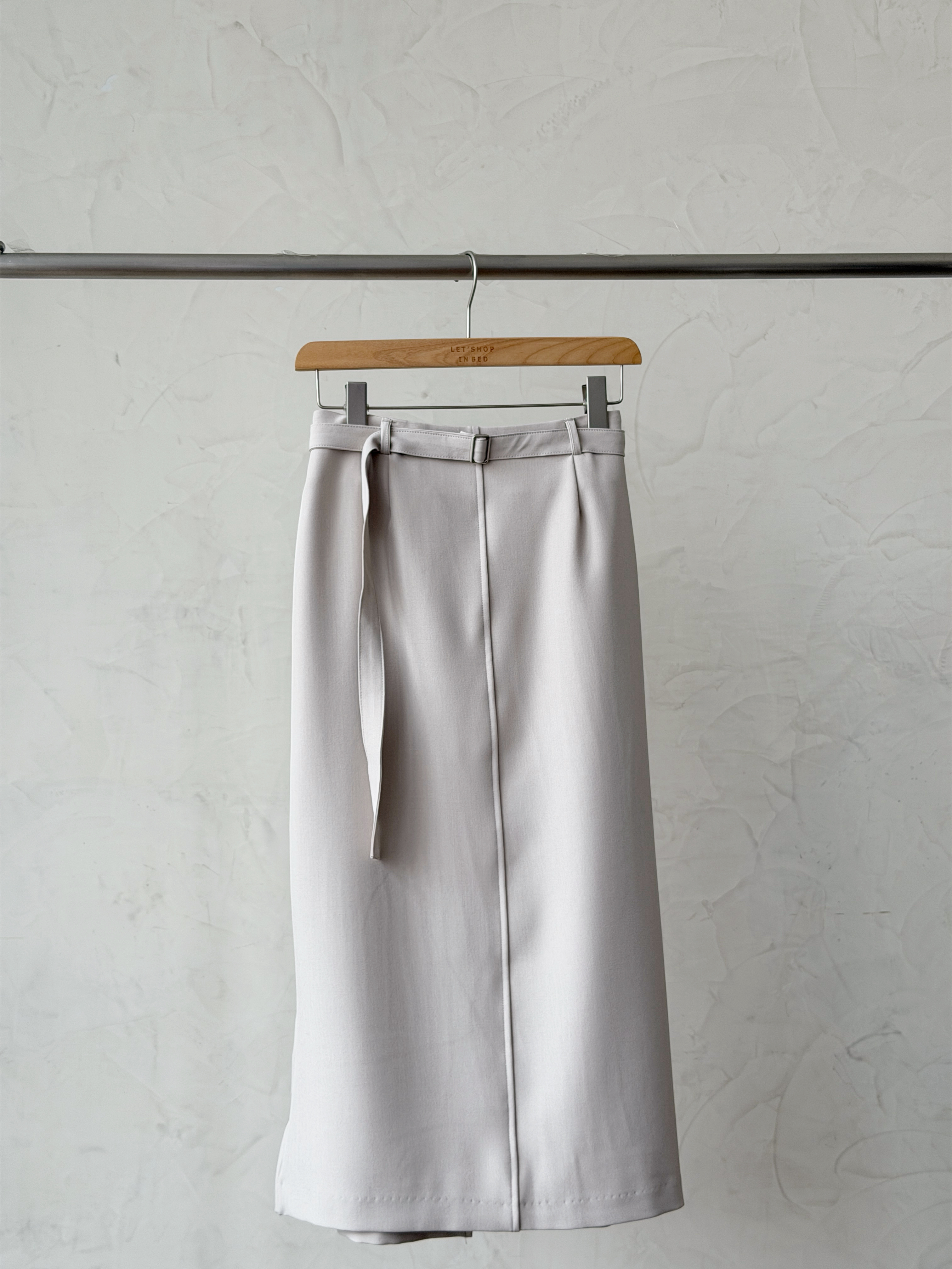 KR461 直筒連belt半折長裙-2色