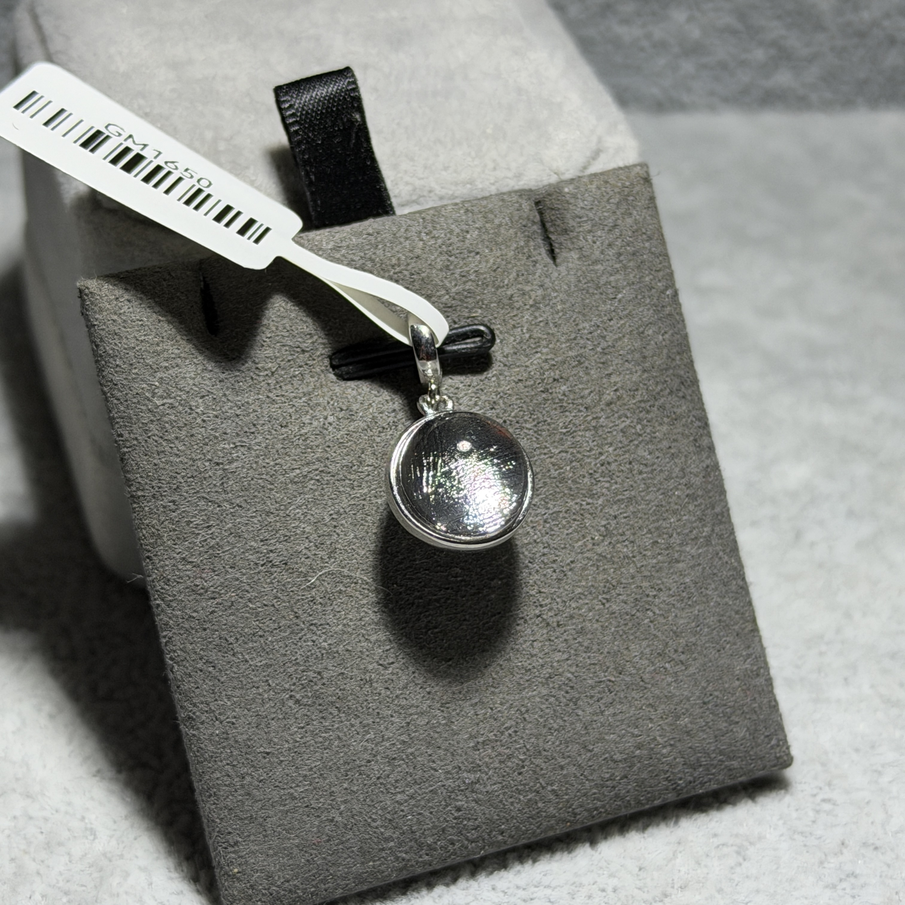 瑞典天鐵星球吊墜 GM1650