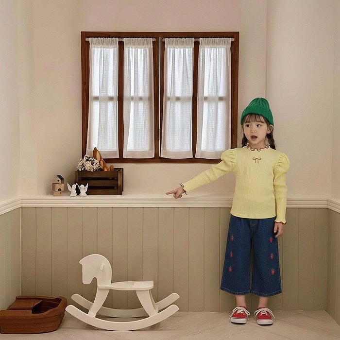 少女木耳邊內搭