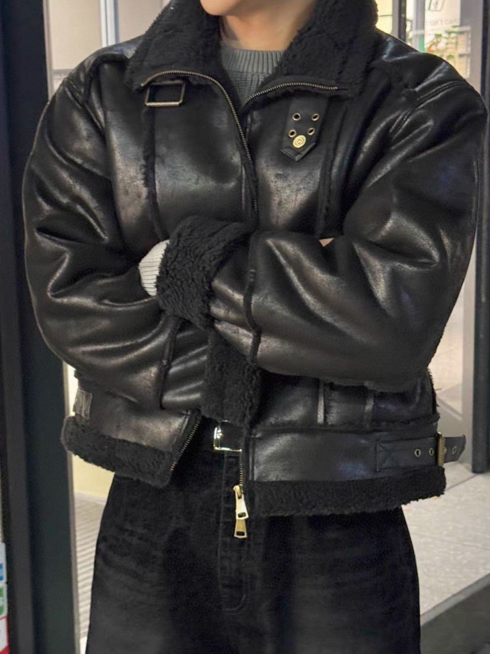 企領淨色拉鍊合成皮外套(絨毛底) OWN-112JK