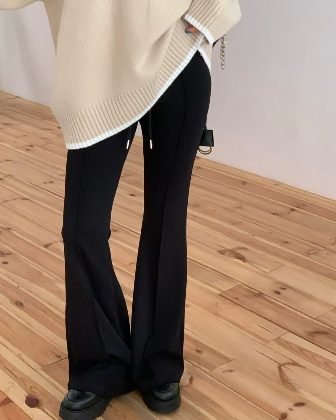 前凸線喇叭棉褲