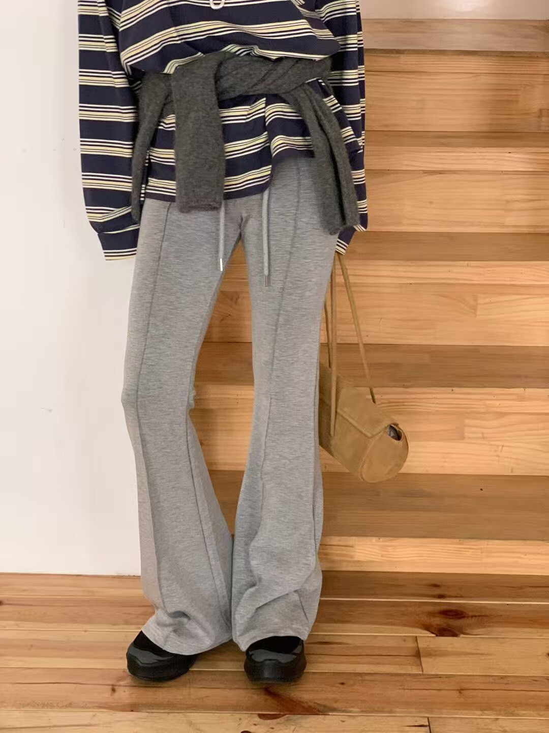 前凸線喇叭棉褲