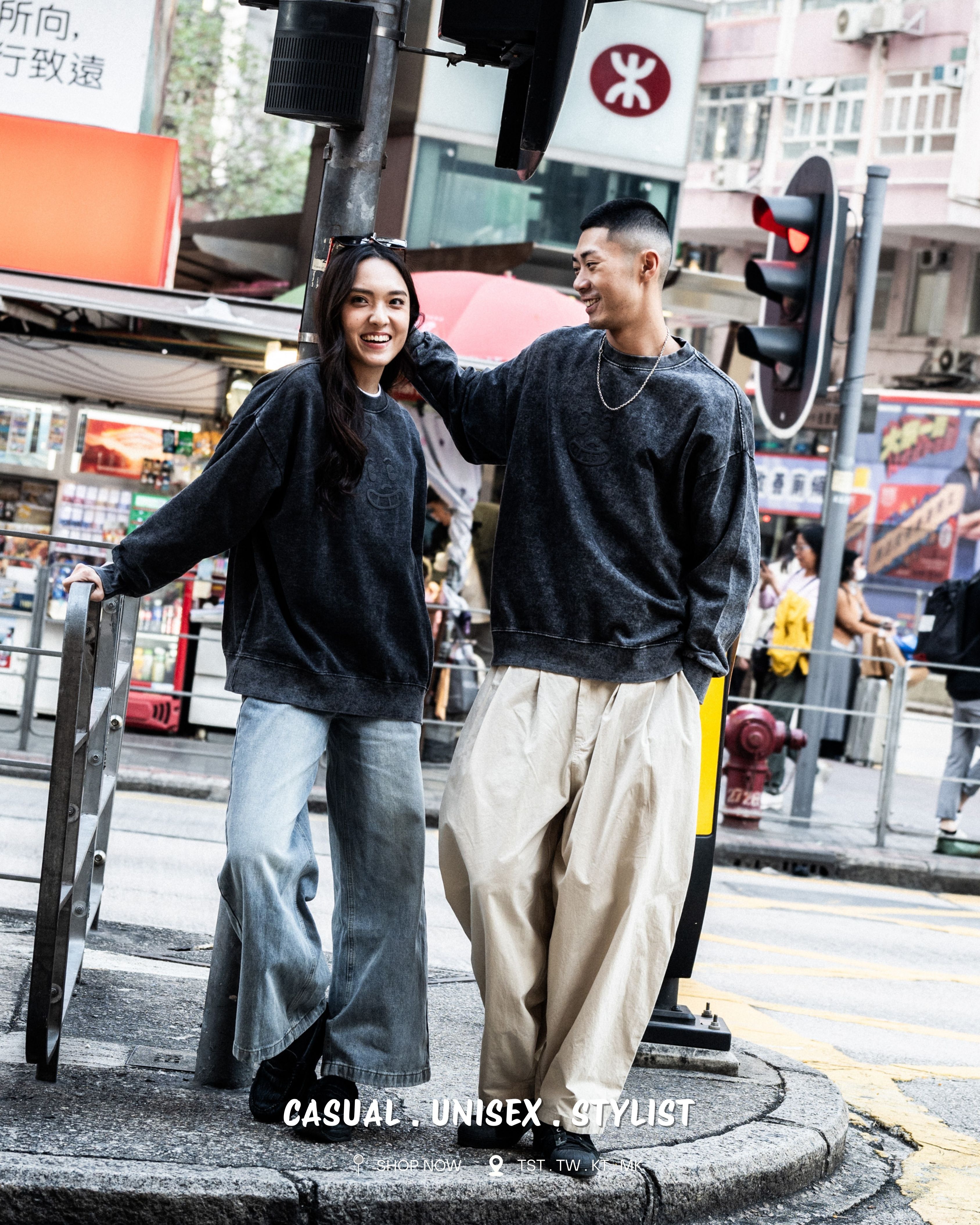 CheapbutChill 大頭圓領洗水衛衣 (洗水黑)