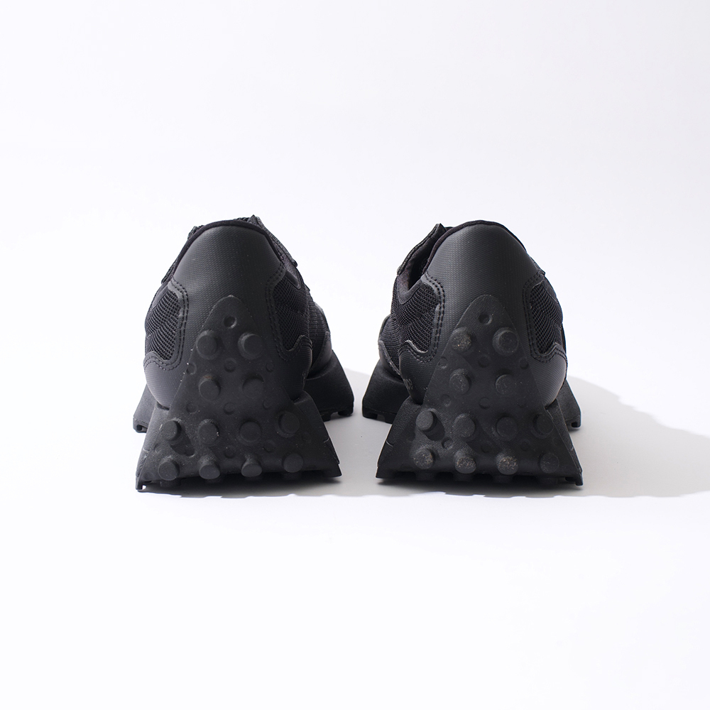 New Balance NB 327 男鞋 女鞋 黑色 全黑 D楦 中性 緩衝 復古 運動 休閒鞋 U327SCA