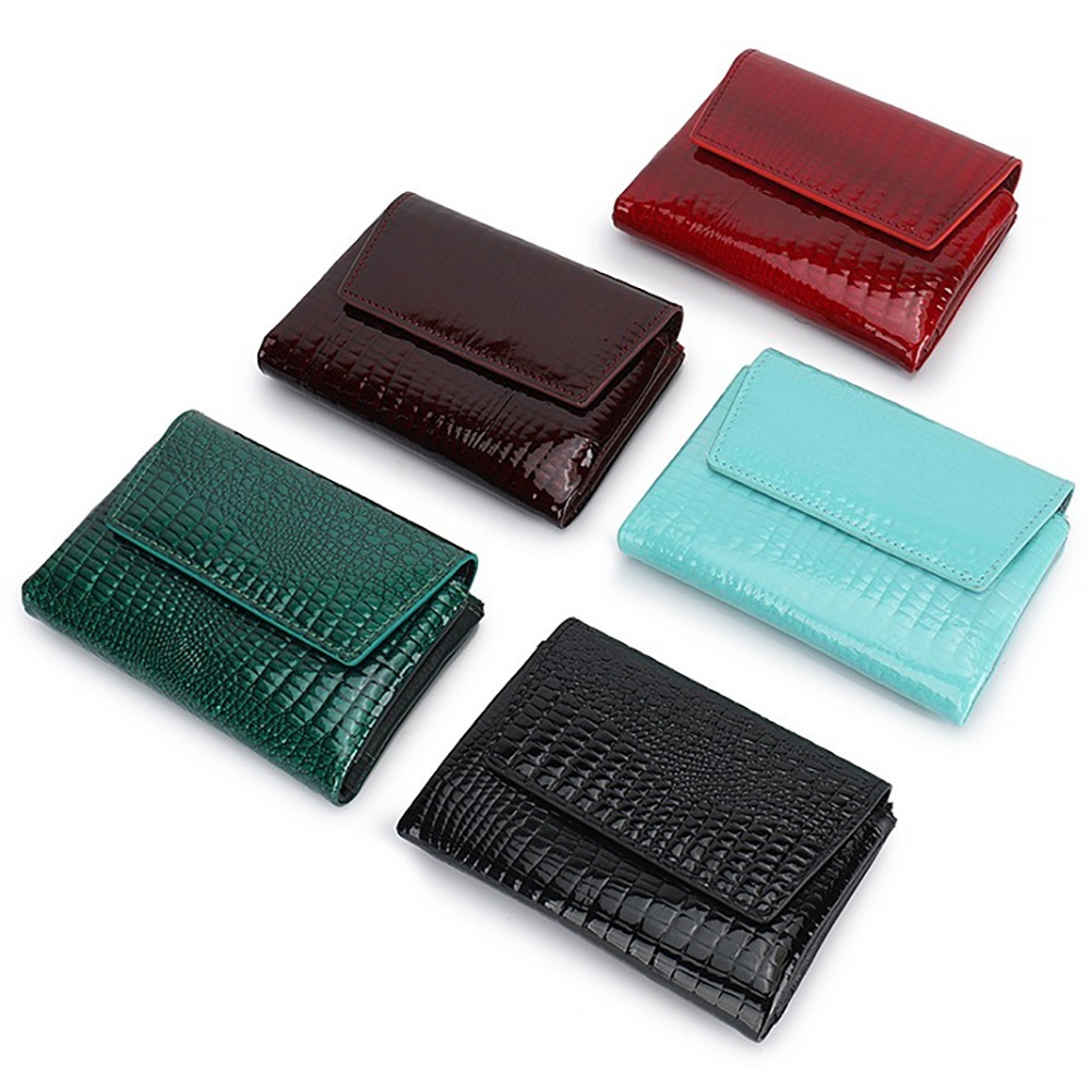 錢包 短夾 真皮短夾 女生短夾 二折短夾 短款錢包 漆皮短夾 亮面短夾 牛皮錢包 多卡位皮夾 女用短夾 203